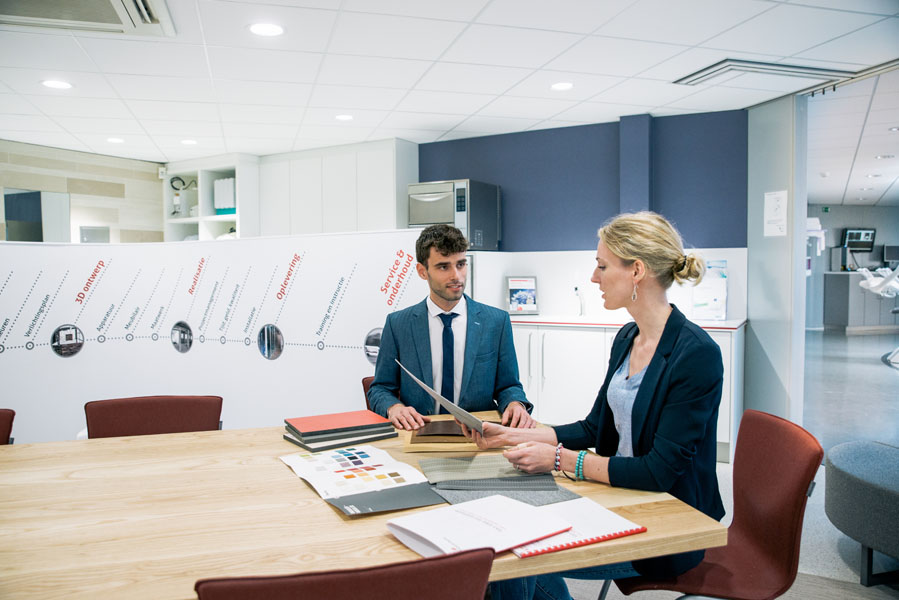Utrecht-Dental-showroom-tandartsstoelen-17
